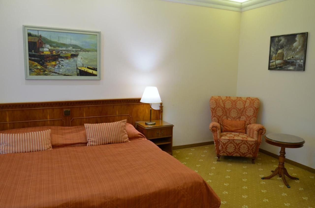 Bristol Kralovska Vila Karlovy Vary Dış mekan fotoğraf