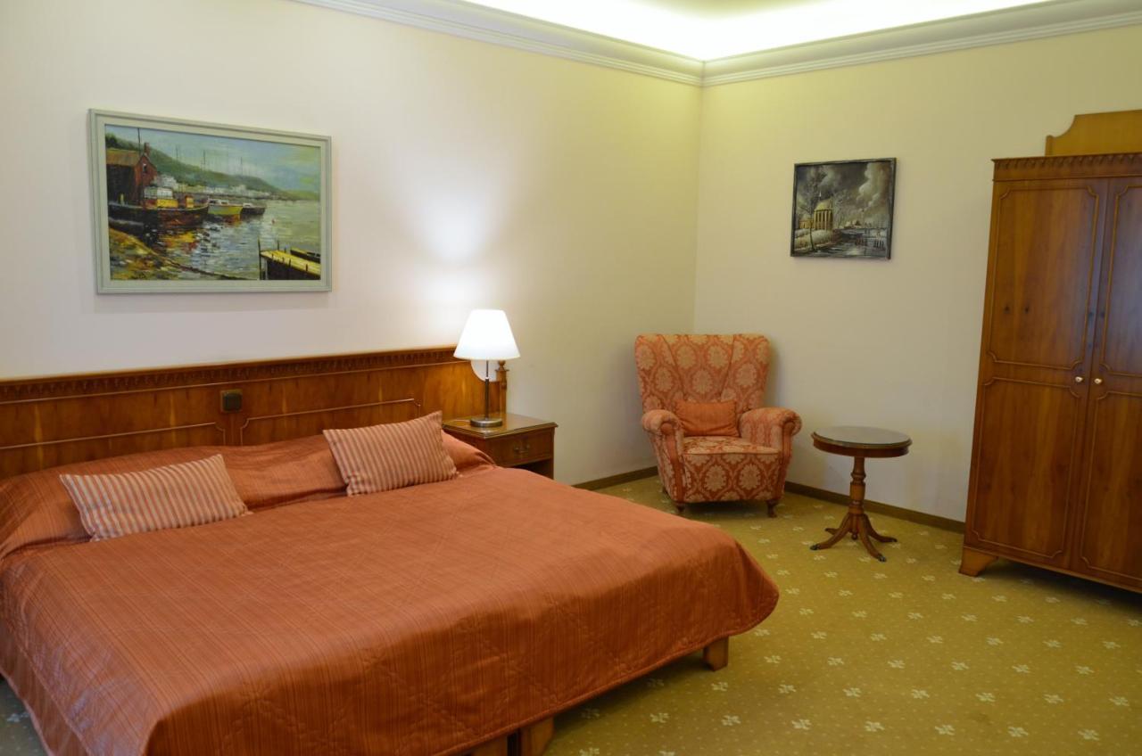 Bristol Kralovska Vila Karlovy Vary Dış mekan fotoğraf