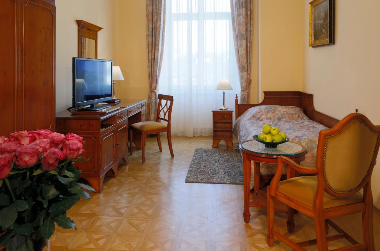 Bristol Kralovska Vila Karlovy Vary Dış mekan fotoğraf